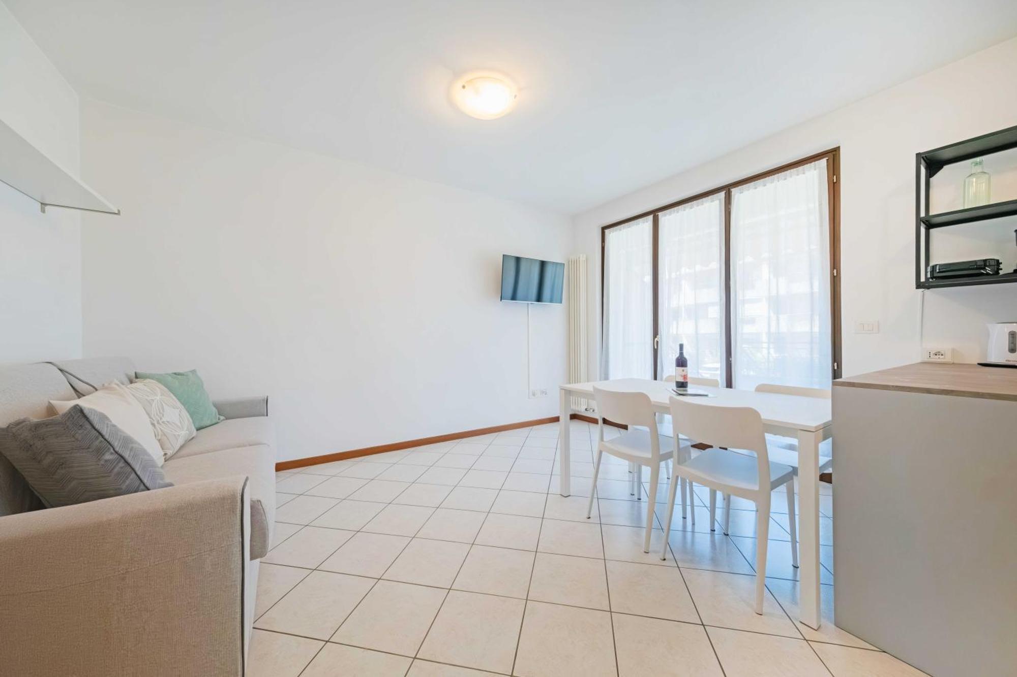 Apartmentsgarda - Residenza Elisabetta 10 Bardolino Esterno foto