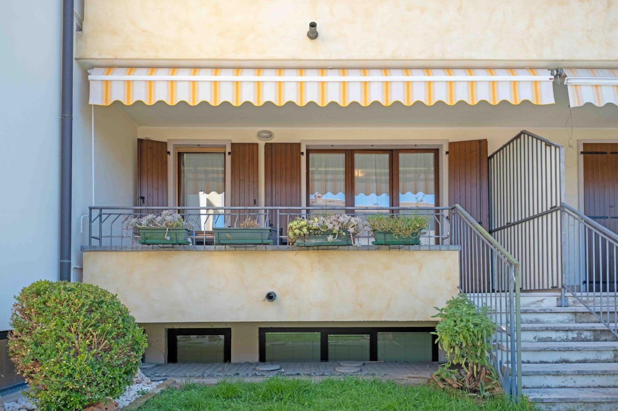 Apartmentsgarda - Residenza Elisabetta 10 Bardolino Esterno foto